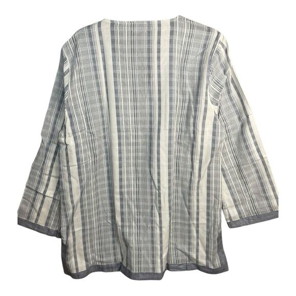 UNTUCKit 3/4 Sleeve Length V-Neck Tunic in Gray and White‎ Stripe Size 16 NWT - Picture 5 of 9